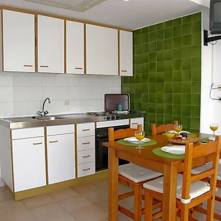 Miami Estartit 2*